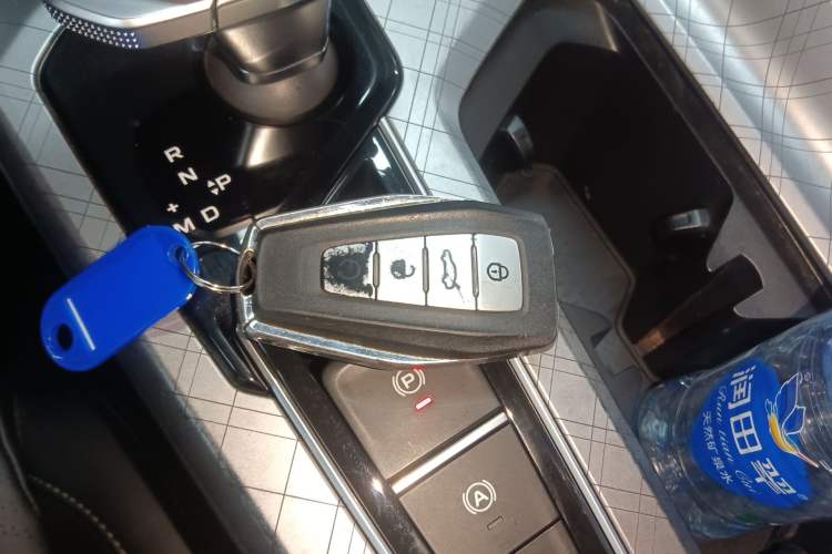 Used Geely Auto Preface 2021 2.0TD Luxury Version Vehicle Key