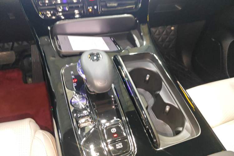 Used GAC Trumpchi M8 2023 Zongshi Series Dual-Motor Flagship Edition
