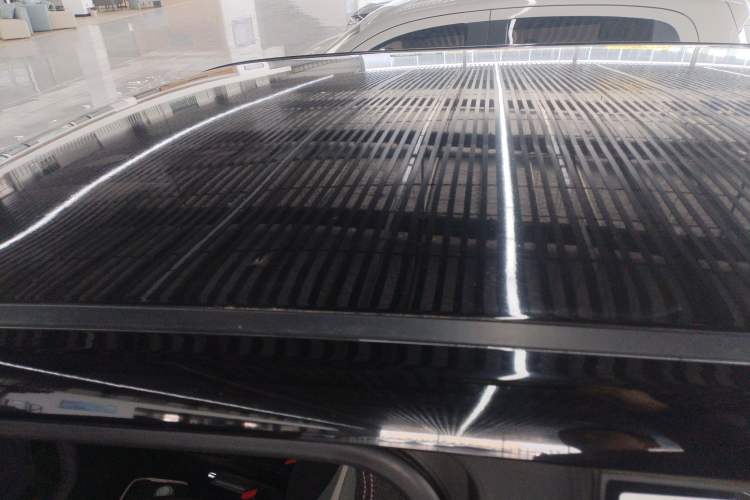 Used Chery QQ Ice Cream 2022 120km Conical Shape Lithium Iron Phosphate Roof