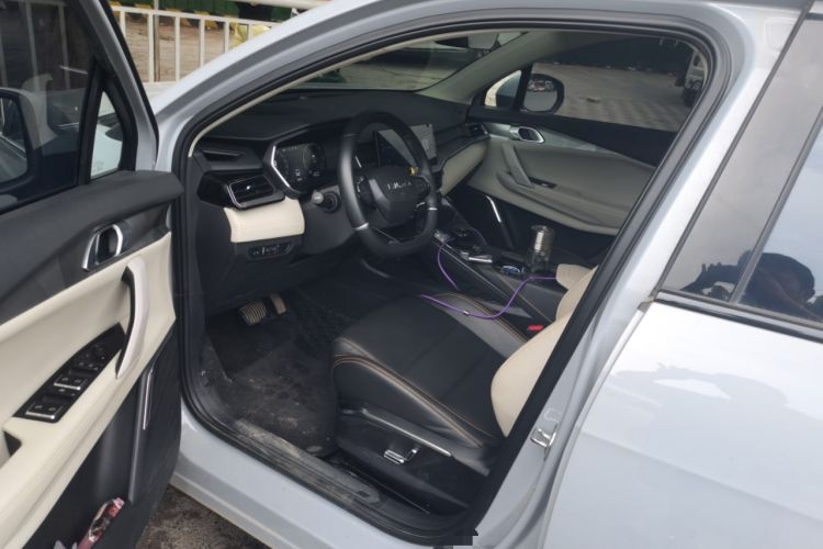 Used Lynk & Co 06 EM-P 2022 PHEV 84 km Range Pro Version