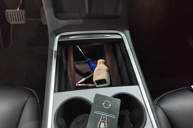 Used Tesla Model Y 2024 Rear-Wheel-Drive Version Gear Lever