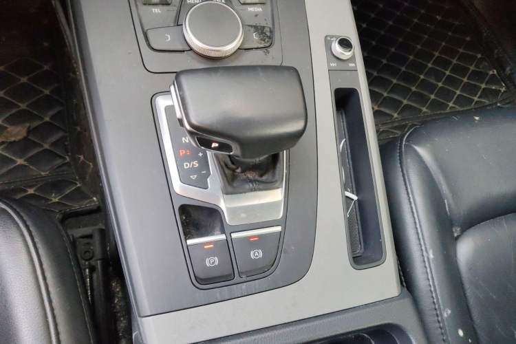 Used Audi Q5L 2018 40 TFSI Prestige Edition China V