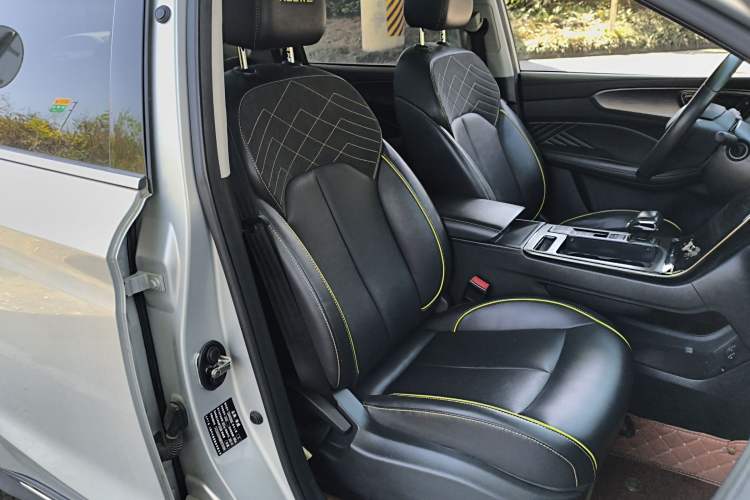 Used Roewe RX5 2021 PLUS 330TGI Automatic National Trend Intelligent Deluxe Edition