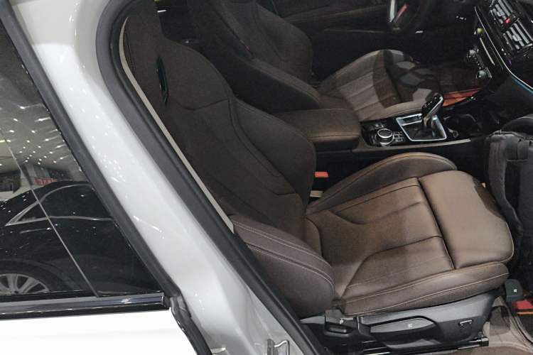 Used BMW 1 Series 2022 125i M Sport Night Edition
