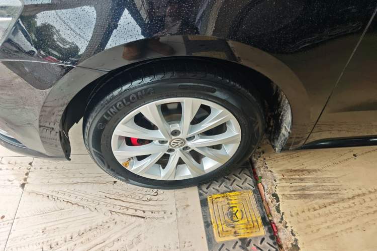 Used Volkswagen Lavida 2017 1.6L Automatic Comfort Edition