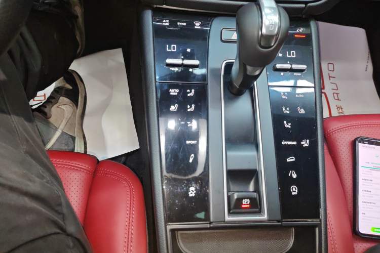 Used Porsche Macan 2023 Macan 2.0T