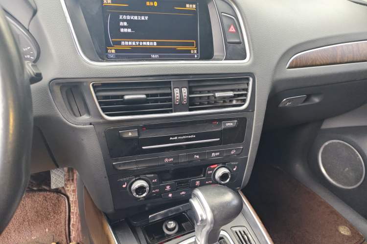 Used Audi Q5 2016 40 TFSI Comfort Model