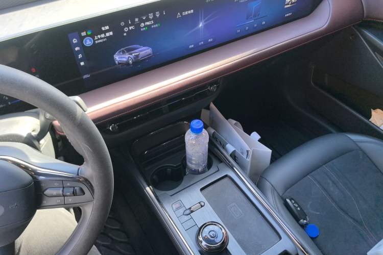 Used Ford Mondeo 2022 Facelifted EcoBoost 245 Ultimate Edition Audio And AC Panel