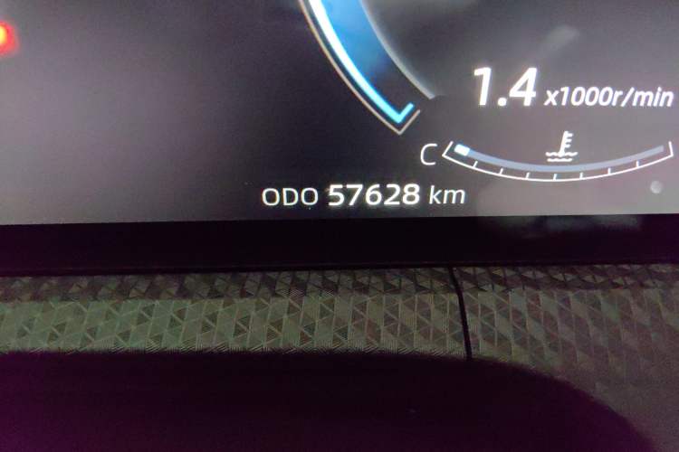 Used CHANGAN CS75 PLUS 2022 2nd Generation 1.5T Automatic Prestige Version Odometer Close Up