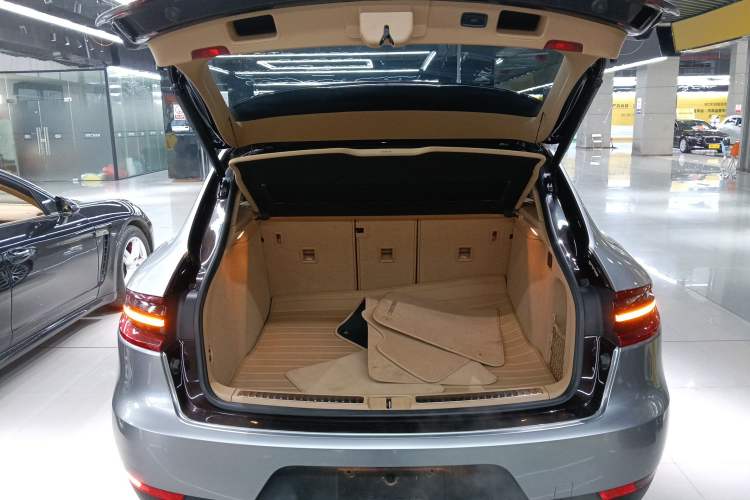 Used Porsche Macan 2017 Macan S 3.0T
