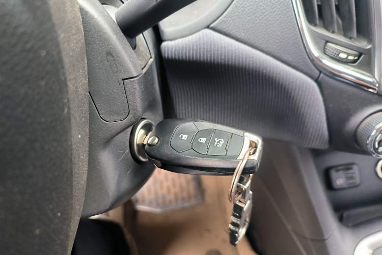 Used Chevrolet Cruze 2017 1.5L Manual Xuanfeng Edition
