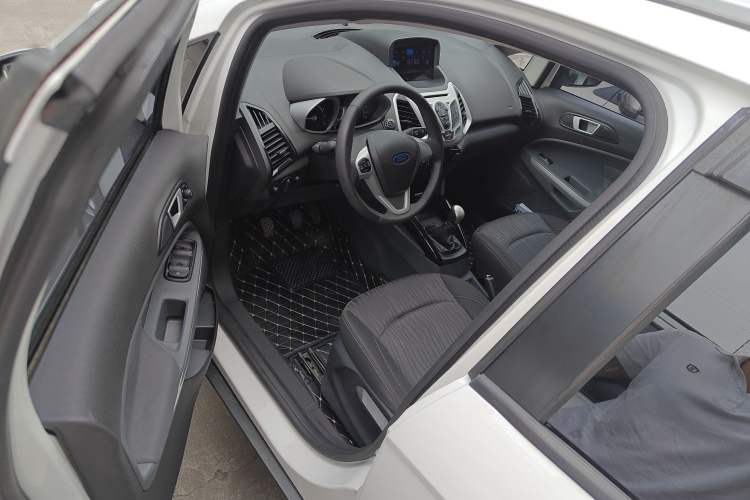 Used Ford EcoSport 2013 1.0L GTDi Manual Luxury Model
