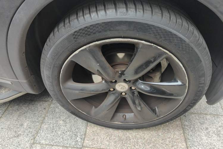 Used Infiniti FX 2011 FX35 Supreme Edition
