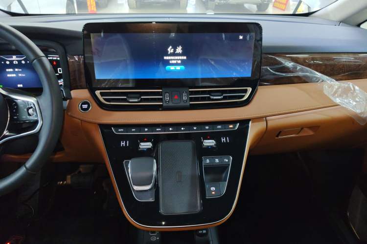 Used Hongqi HQ9 2023 2.0T Smart Connect Flagship Edition
