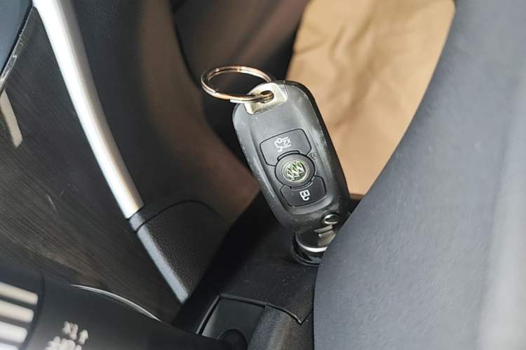 Used Buick Verano 2019 Sedan 20T Dual-Clutch Elite Model
