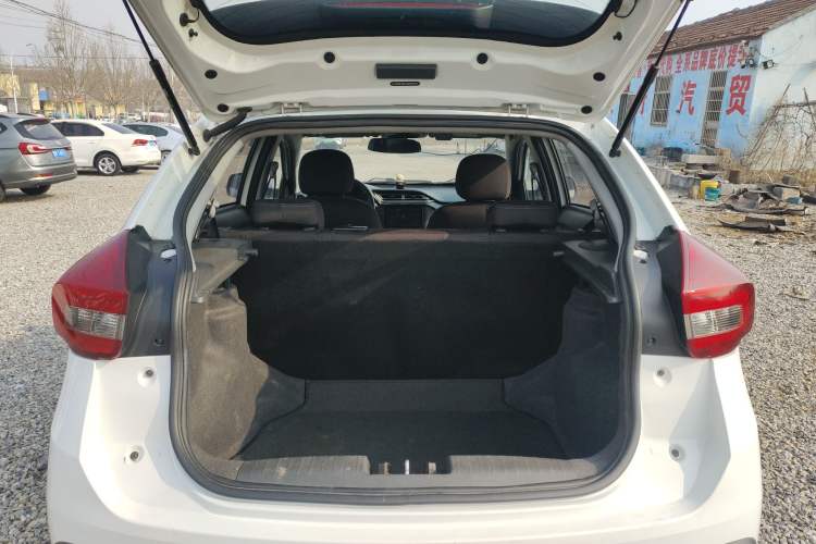 Used Chery Tiggo 3X 2018 1.5L Manual Comfort Edition Trunk