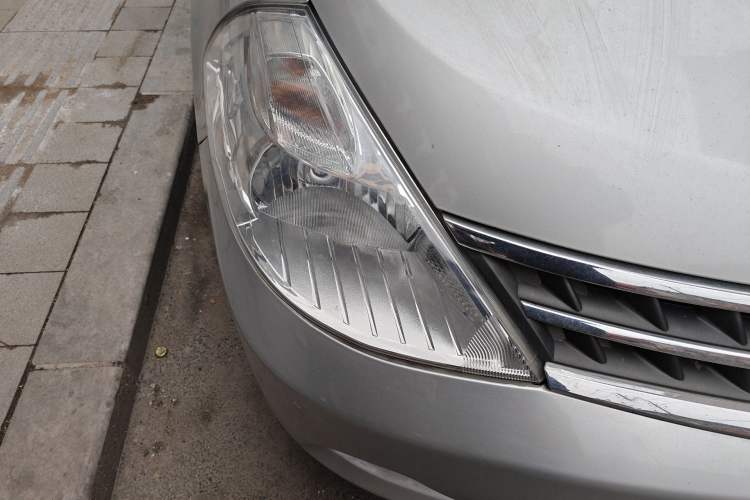 Used Nissan Tiida 2008 1.6L Automatic Smart Version