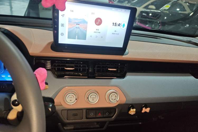 Used Chery QQ Ice Cream 2024 Edition Youth Version 205km Sundae
