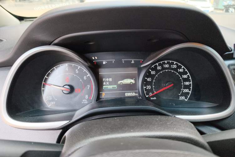 Used Chevrolet Monza 2019 Redline 320T Dual-Clutch Joyful Edition China VI Standard
