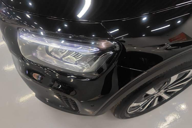 Used Mercedes-Benz GLB 2025 GLB 220 Fashion Model Left Front Headlight