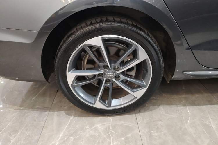 Used Audi A4L 2020 40 TFSI Fashion Dynamic Model