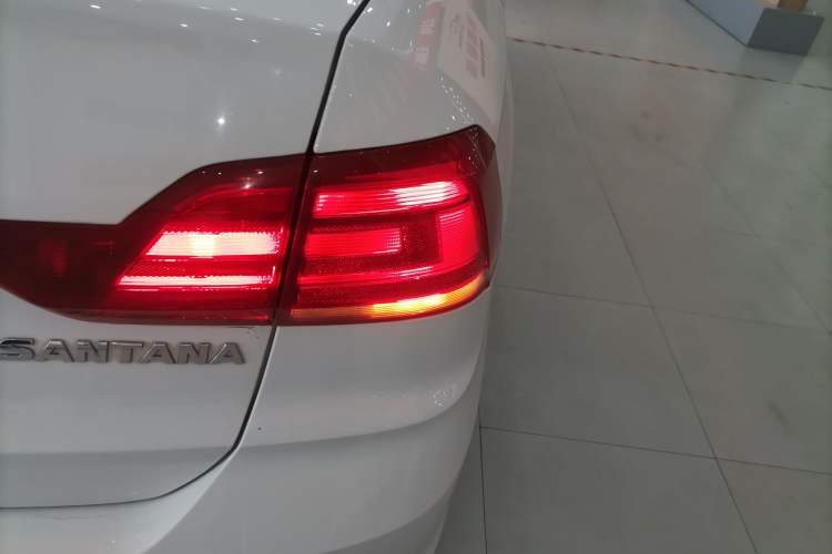 Used Volkswagen Santana 2019 1.5L Manual Fashion Edition China VI Standard