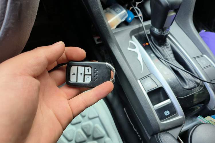 Used Honda Civic 2016 220TURBO CVT Luxury Edition