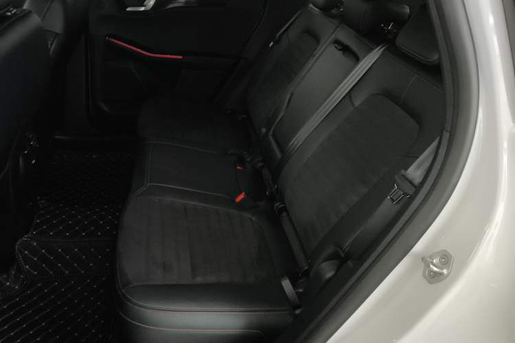 Used Ford Escape 2024 EcoBoost 245 Four-Wheel Drive ST-Line Pro Trim