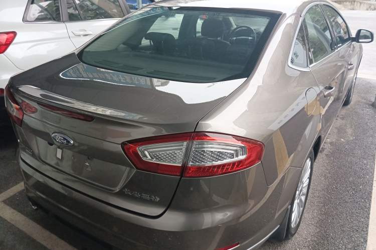 Used Ford Mondeo 2013 2.3L Luxury Model