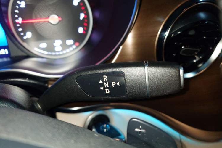 Used Mercedes-Benz V-Class 2021 V 260 Prestige Edition