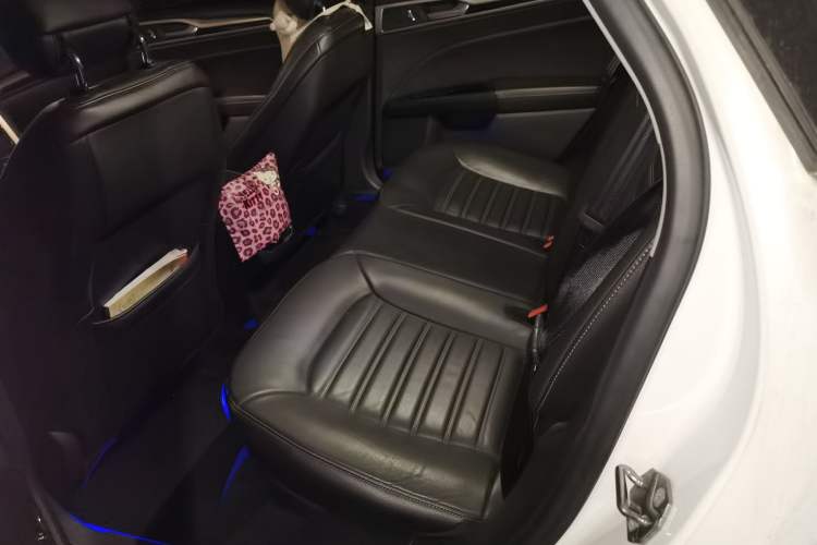 Used Ford Mondeo 2013 2.0L GTDi 200 Luxury Model