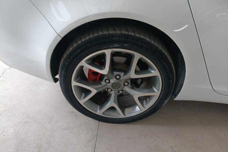 Used Buick Regal 2014 1.6T Fashionable Tech Edition
