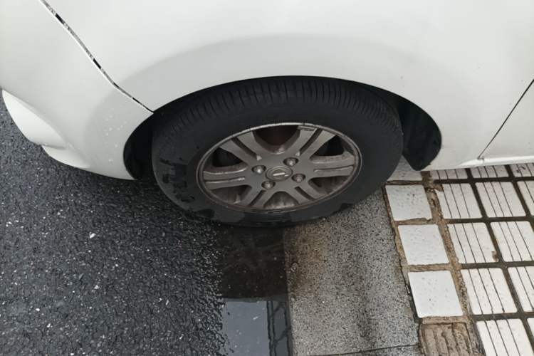 Used JMEV E200L 2018 E200L Standard Model (250 km)
