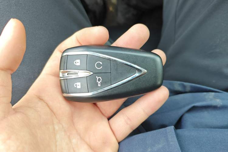 Used CHANGAN UNI-V 2023 1.5T Prestige Model Vehicle Key