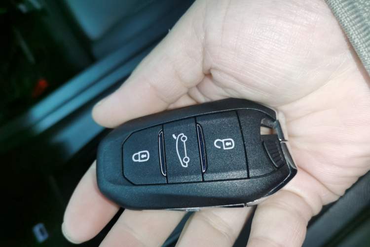 Used Peugeot 408X 2023 Charm Version
