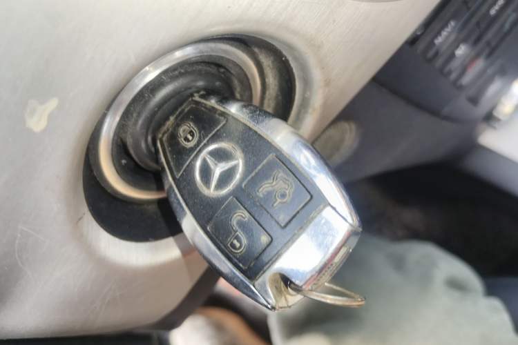 Used Mercedes-Benz GLK-Class 2013 GLK 300 4MATIC Fashion Model Vehicle Key