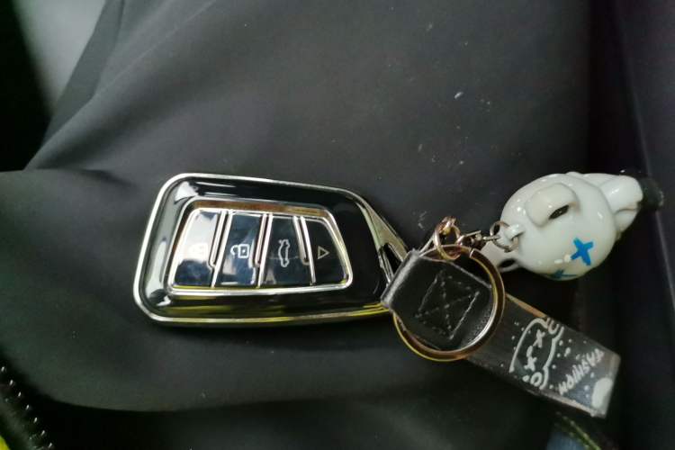 Used Dongfeng Aeolus Yixuan 2023 Mach Edition 1.5L Automatic Chasing Shadow Version Interior 1