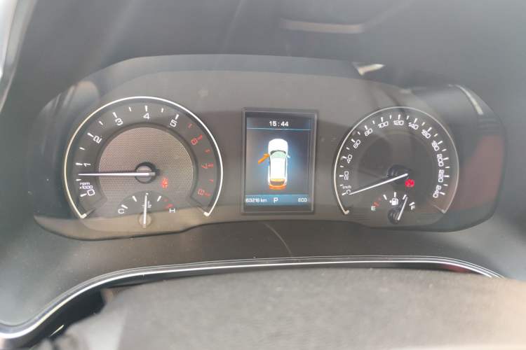 Used Wey VV5 2017 2.0T Ultra-Luxury Version Instrument Cluster