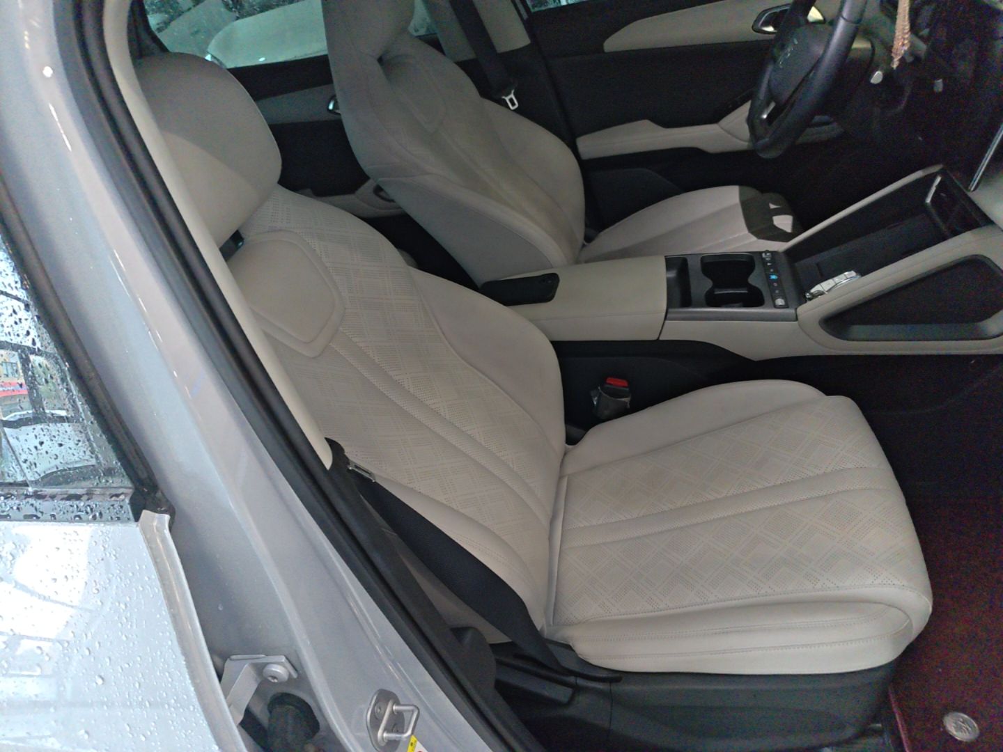BYD Yuan UP 2025 Intelligent Driving Version 401 km Leading Edition — снимка 19