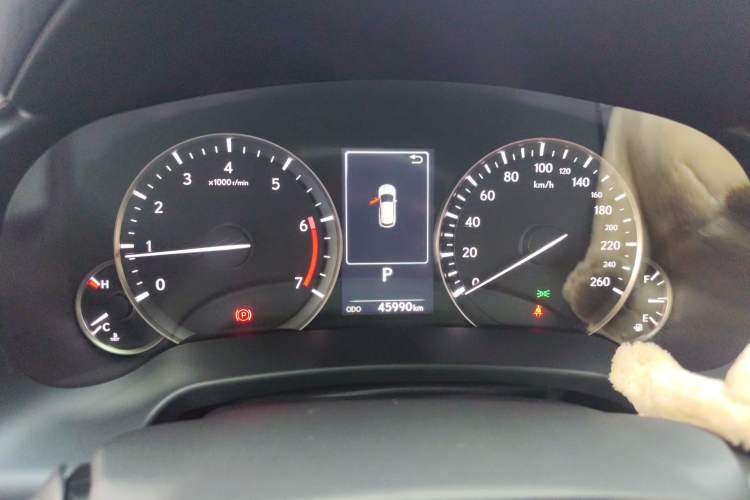 Used Lexus RX 2020 Facelifted 300 4x4 Elegant Edition Odometer Close Up