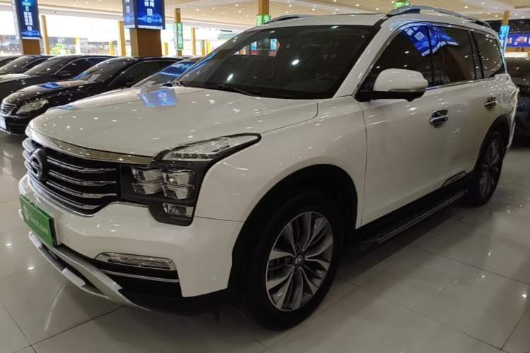 Używany GAC Trumpchi GS8 2017 320T Two-Wheel Drive Luxury Smart Connectivity Version (7 Seats)