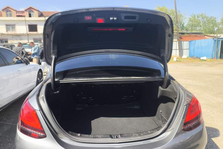 Used Mercedes-Benz C-Class 2020 Restyled C 260 L Sport Edition Trunk