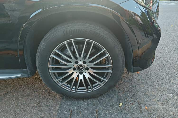 Used Mercedes-Benz GLC 2024 GLC 300 L 4MATIC Dynamic Edition 5-seater