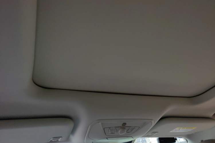 Used Ford Kuga 2015 2.0L GTDi Four-Wheel Drive Prestige Model