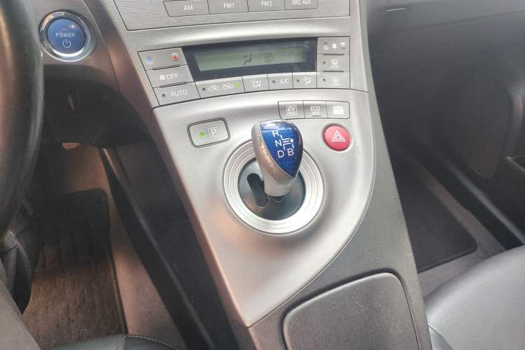 Used Toyota Prius 2012 1.8L Luxury Edition Gear Lever