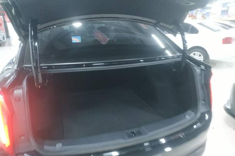 Used Hongqi E-QM5 2023 Revised Version Basic Travel Edition
