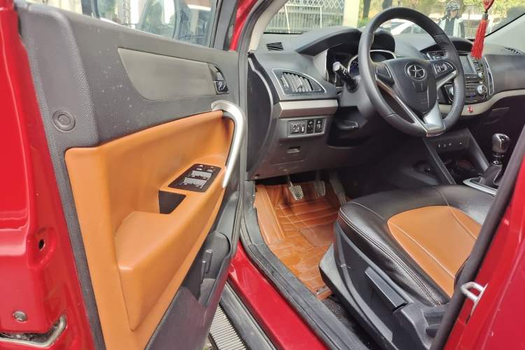 Used JAC Group Refine S5 2015 1.5T Manual Luxury Sport Edition
