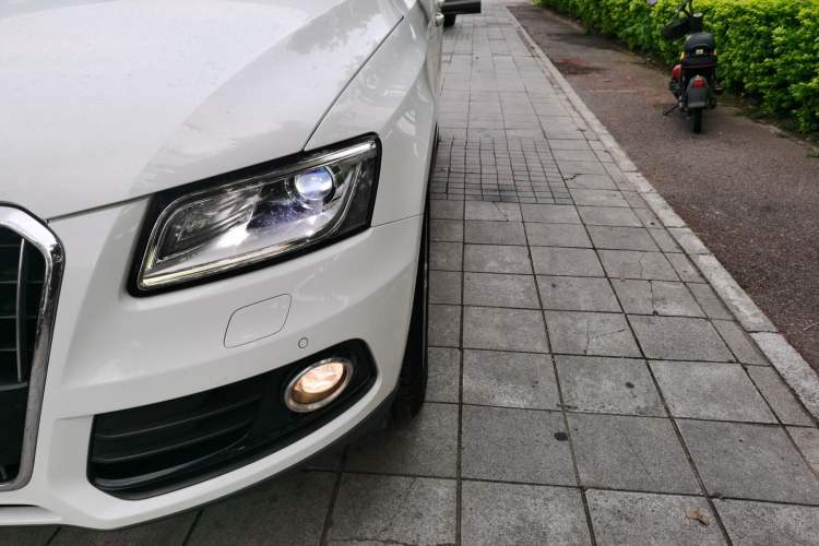 Used Audi Q5 2017 40 TFSI Technology Edition Left Front Headlight