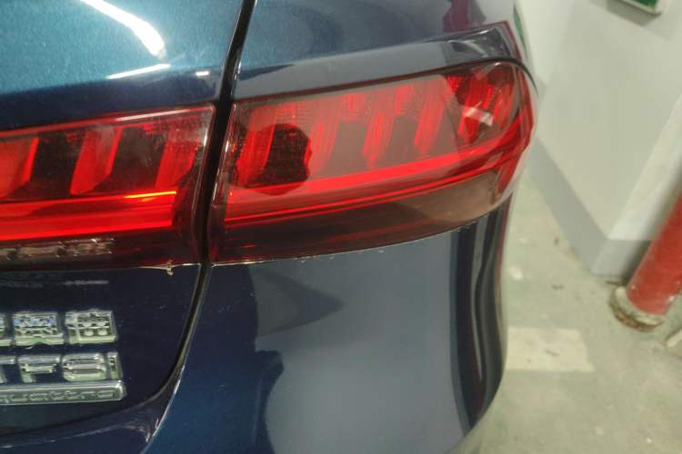 Used Audi A7L 2024 45TFSI quattro S-line Visionary Edition Flow Crystal Package
