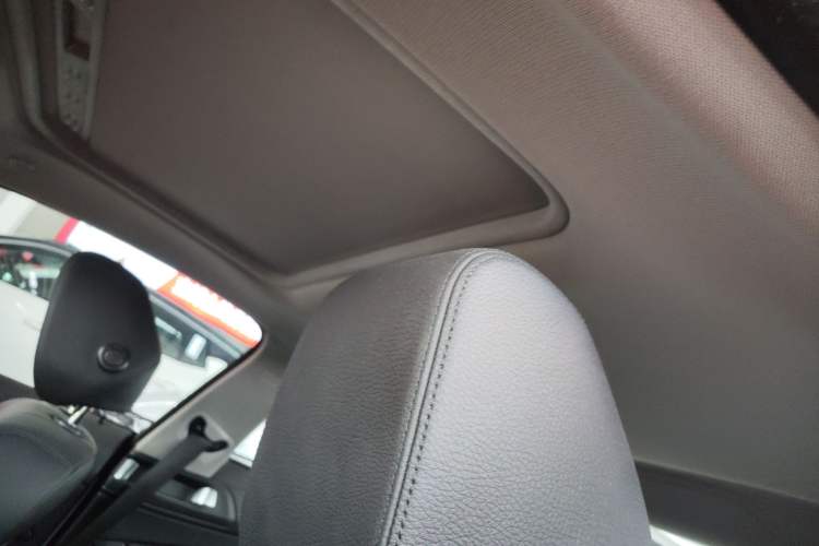 Used BMW 4 Series 2016 420i Fashion Model Headliner